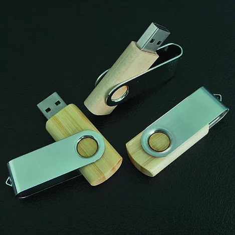 Bamboo Twister USB Drives