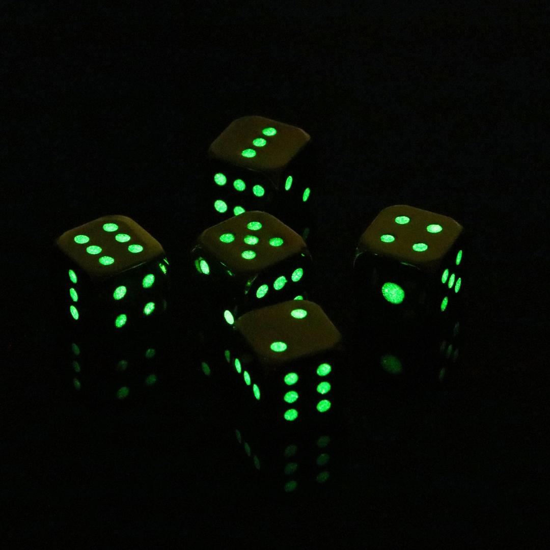 Glow in the dark dice