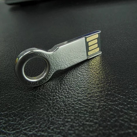Metal USB Flash Drive M471