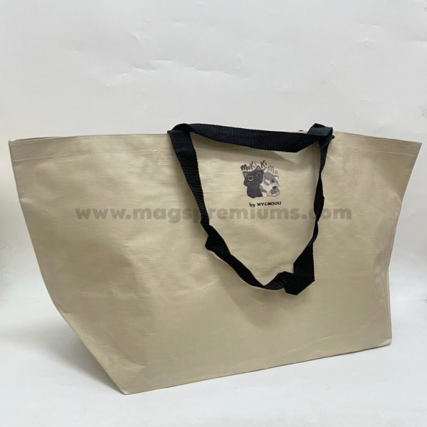 Custom PP woven bags with personalized logo printing, ideal for corporate branding, retail packaging, and promotional giveaways. Durable and reusable for long-term use.