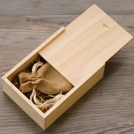 Woonden Box USB Drive Packaging