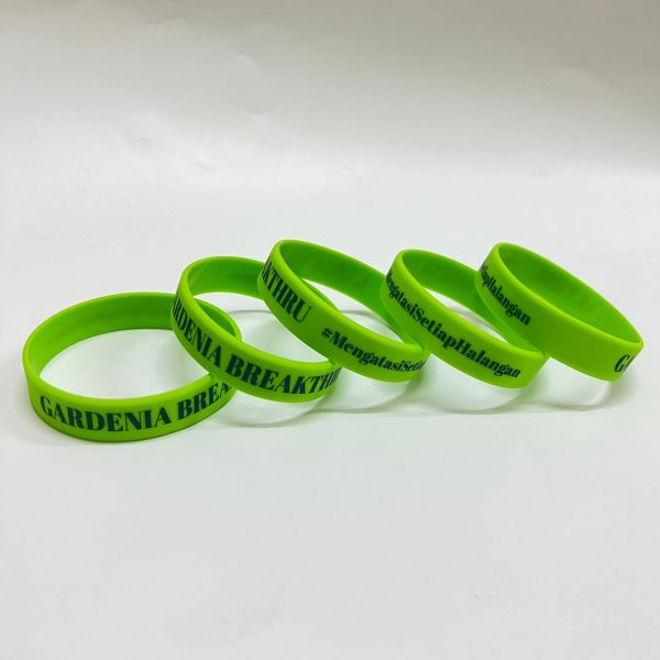 custom silicone wristband