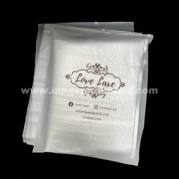 Zip lock Bags for clothes near me 1