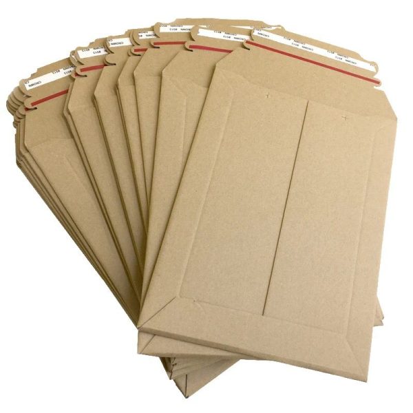 brown kraft paper envelopes