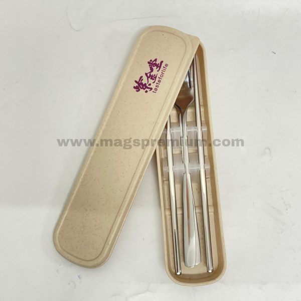 custom cutlery set