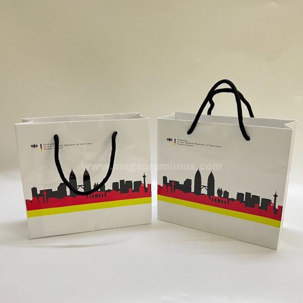 Custom Art Card Paper Bag - Image 6
