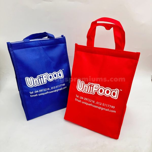 Keep your food and drinks fresh all day with our insulated cooler bag perfect for travel picnics or work order now to stay cool on the go