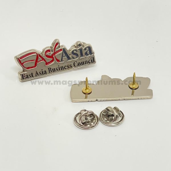 enamel pin supplier