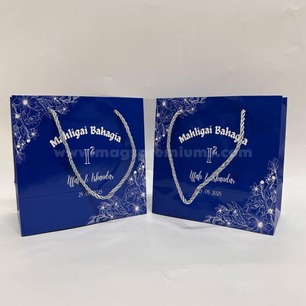 paper bags with logo