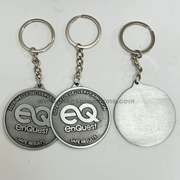 Durable custom metal keychain with laser-etched logo, designed for corporate identity and exclusive brand visibility.
