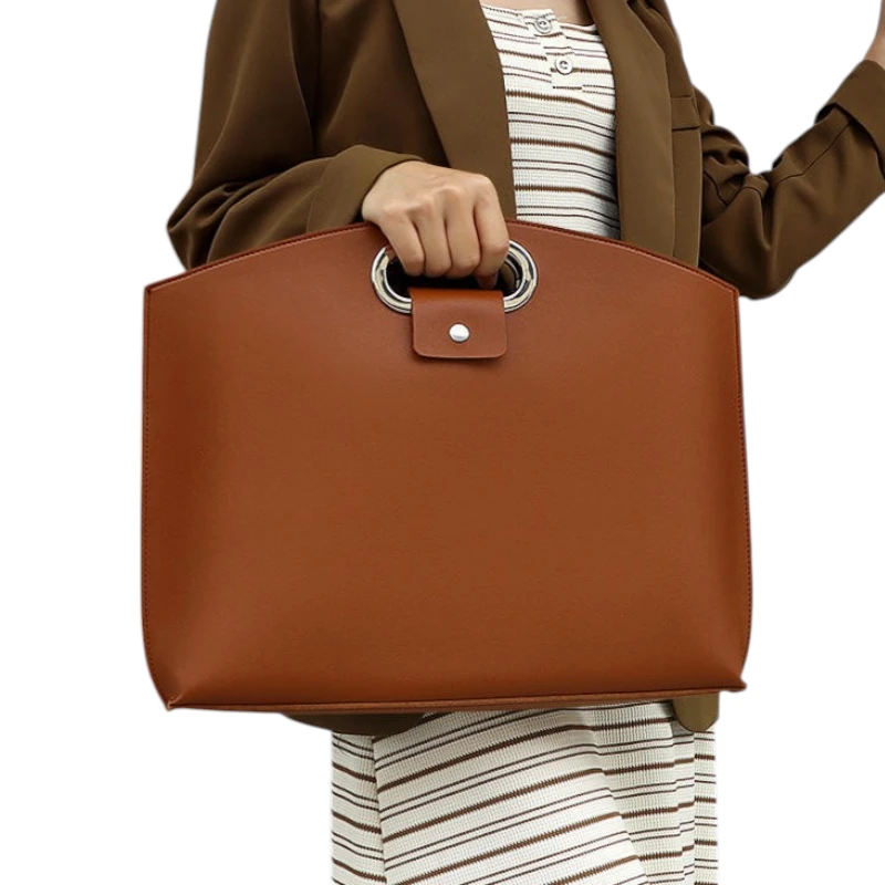 Custom Leather Laptop Bag brown pu leather office briefcase bag carried by woman