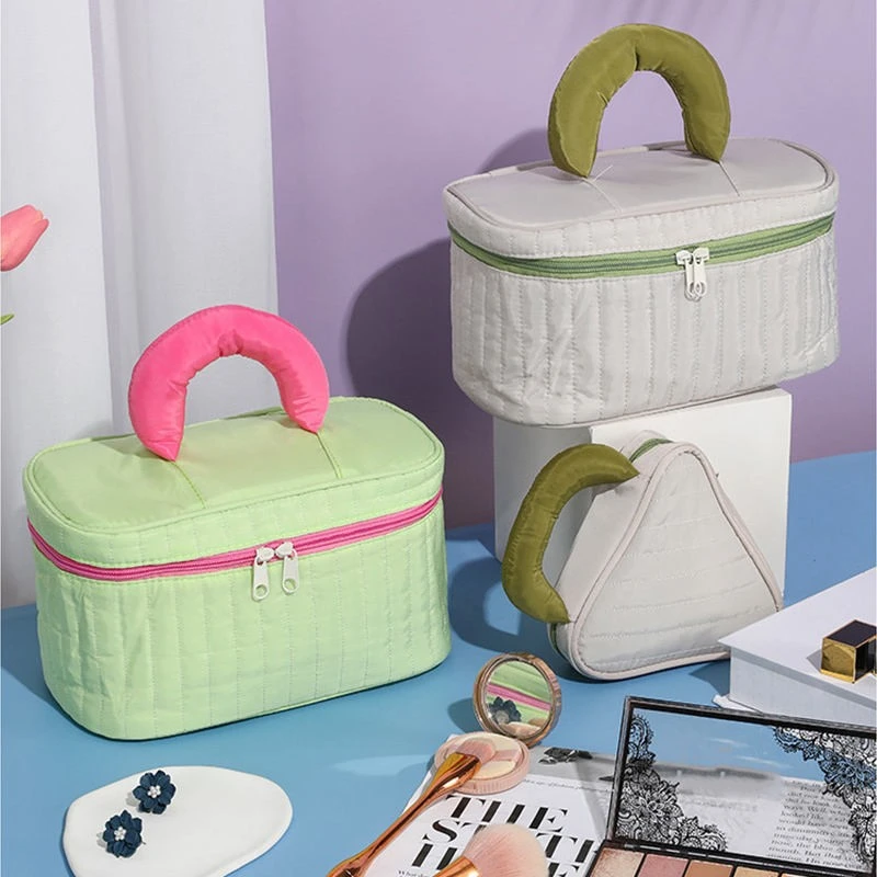 Customize Make Up Bag pastel quilted cosmetic organizer bag with handle and zipper