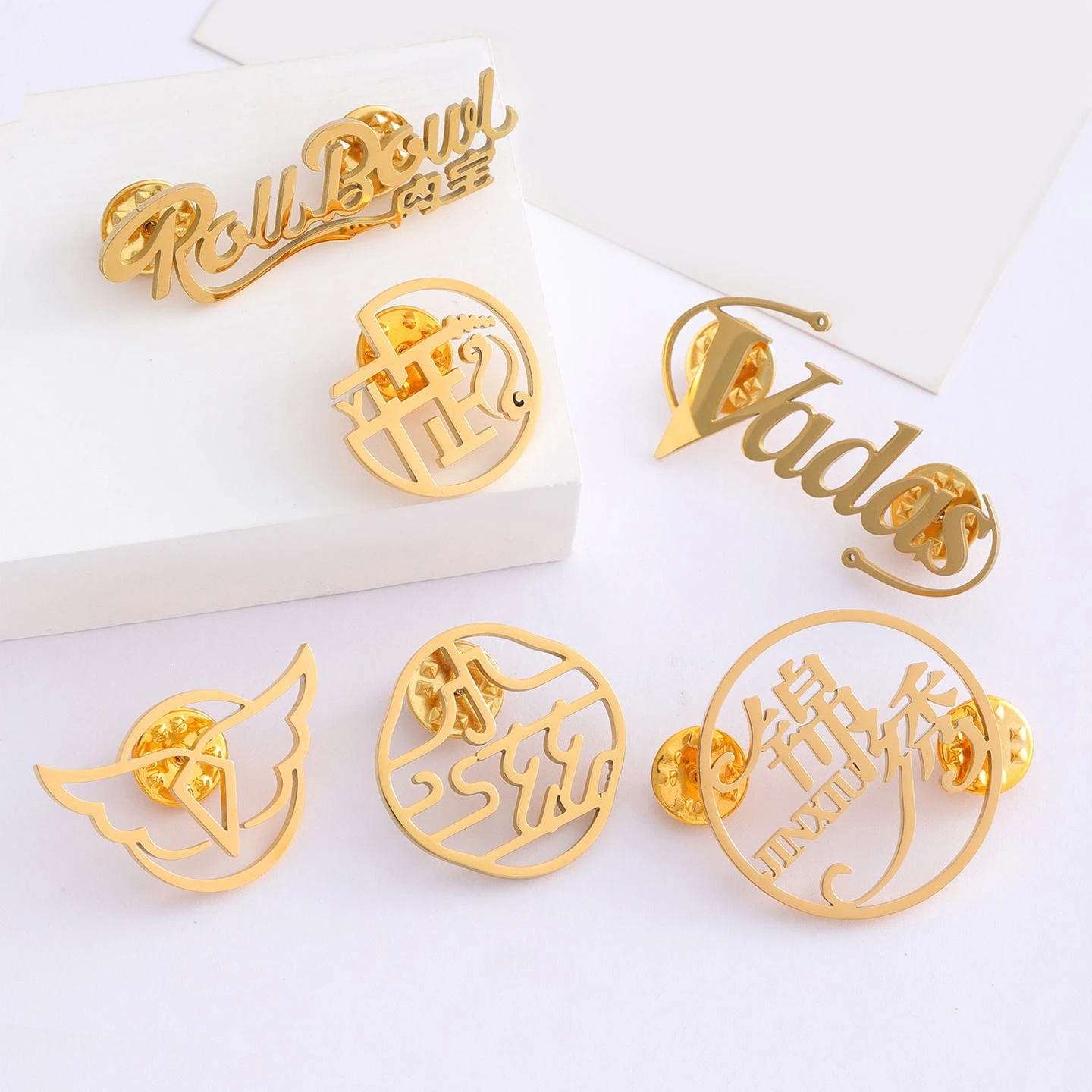 Custom Name Brooch gold tone enamel logo pins for promotional and corporate use